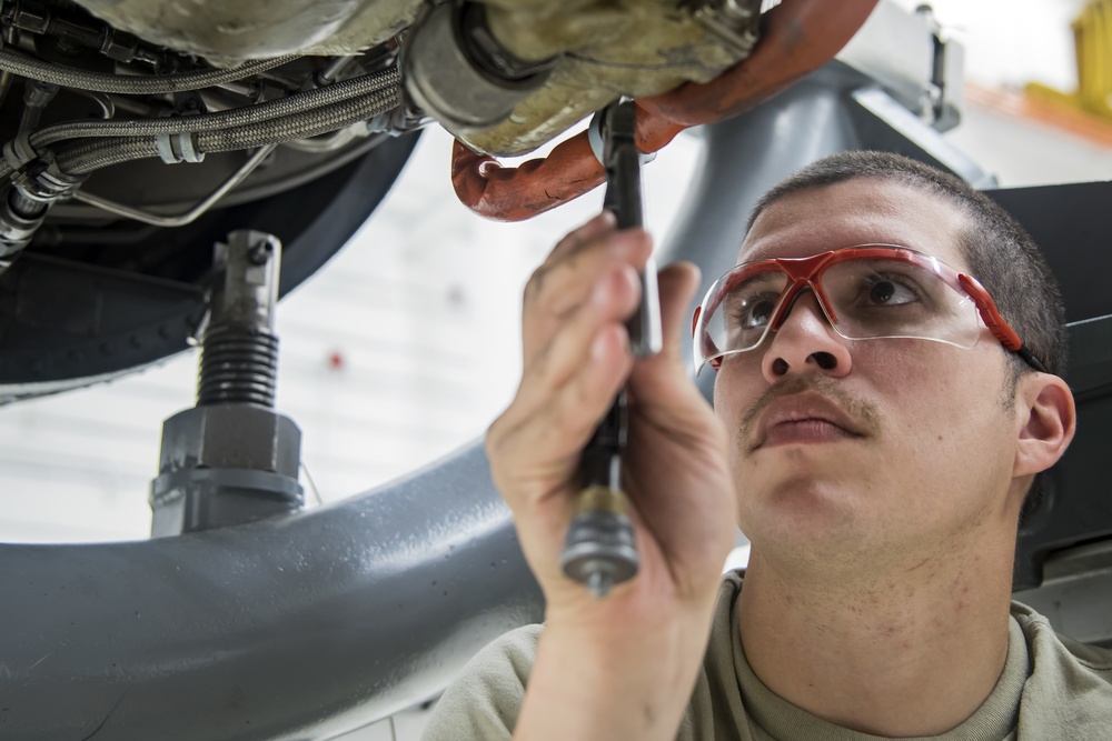 Propulsion flight keeps 'Warthogs' fighting