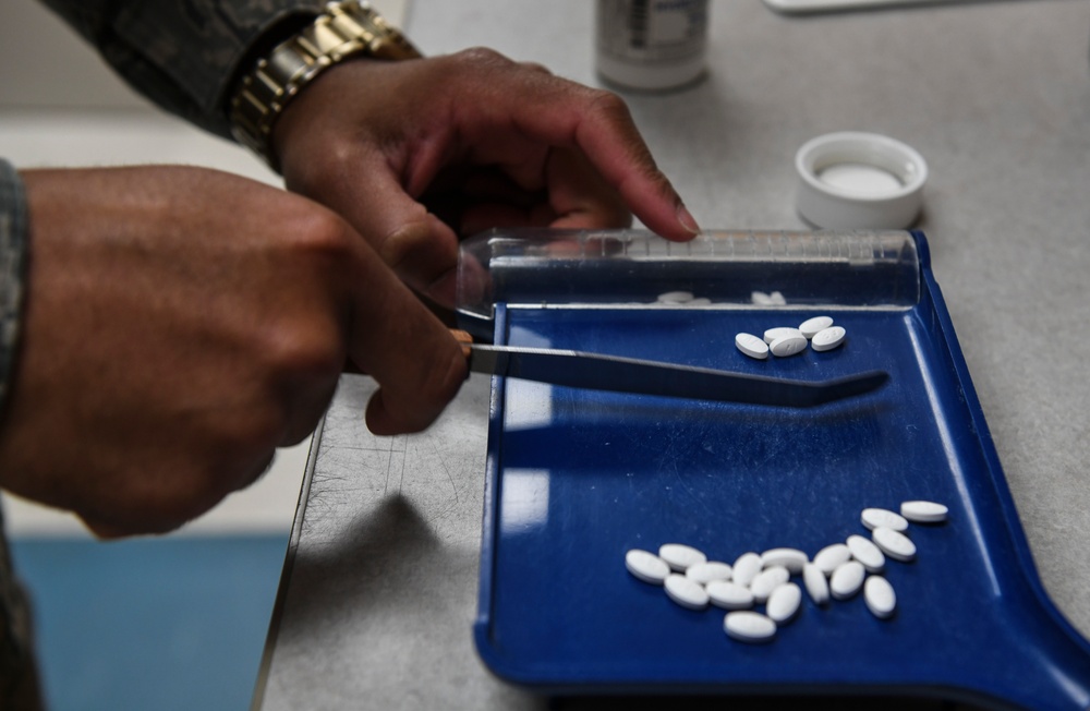 Pharmacy helps Air Commandos stay healthy