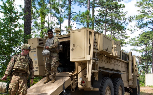 705th OD CO Command Training Exercise at Fort Polk