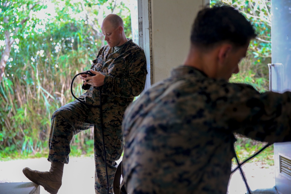 Welcome to the Jungle- CLB-31 Marines, Sailors complete JWTC