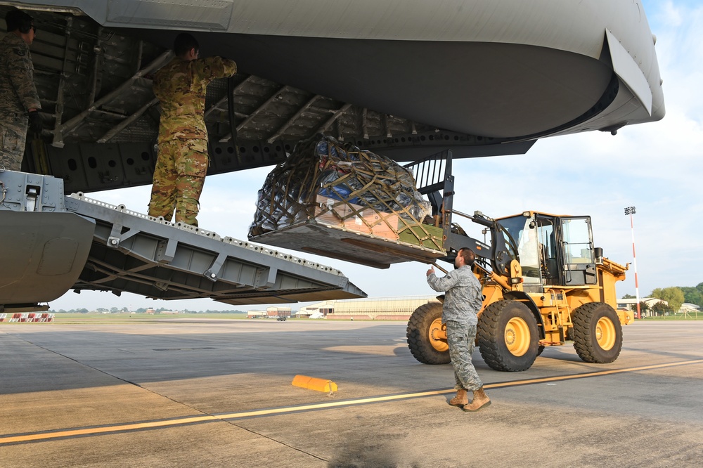 345th Expeditionary Bomb Squadron takes flight to the UK