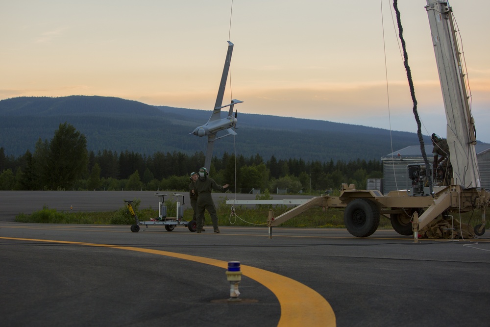 Exercise Frozen Reindeer: VMU-2 Flight Operations
