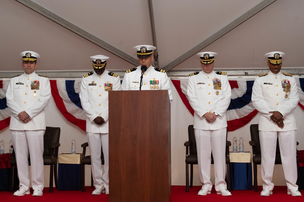 Carter Hall (LSD-50) Change of Command