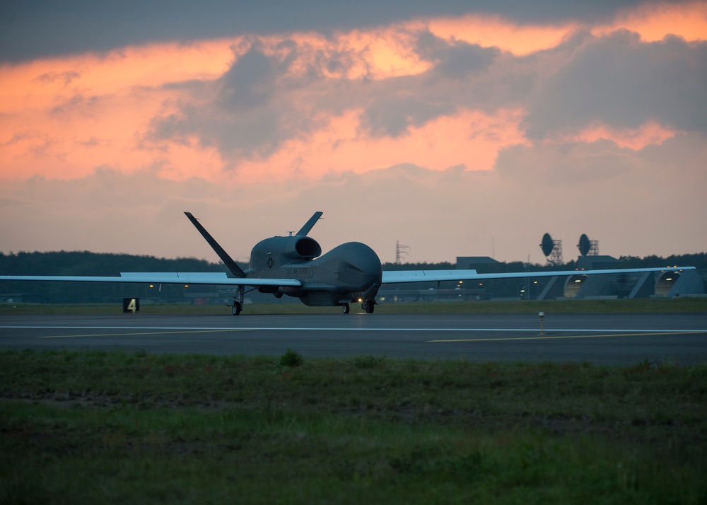 RQ-4 arrives at Misawa Air Base