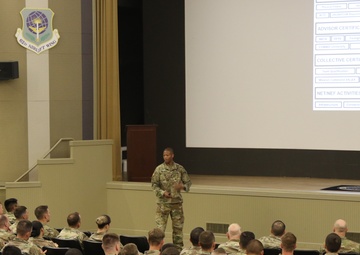 JBLM hosts SFAB Recruiting Team