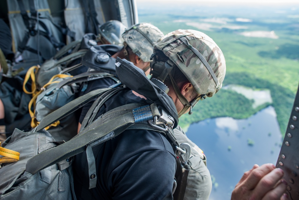 6th Ranger Training Battalion Airborne Water Operations