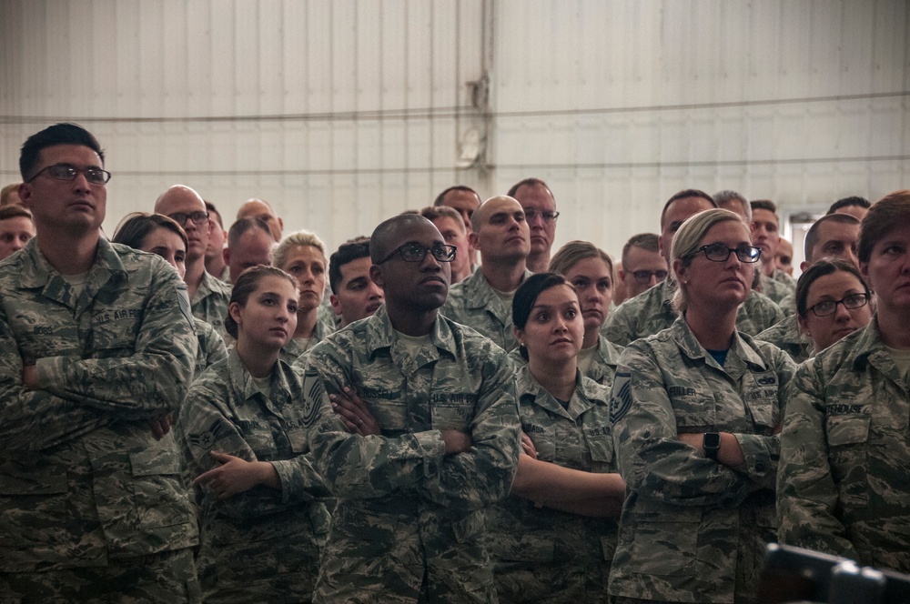 ANG Director and Senior Enlisted Leader Visit the 128 Air Refueling Wing