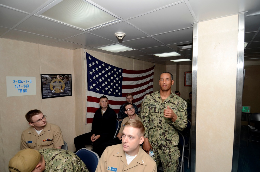 DVIDS Images USS Frank Cable Petty Officer Selectee Leadership Course