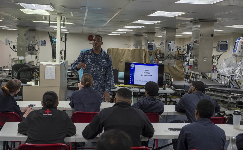DVIDS Images Sailors participate in petty officer selectee leadership course Image 3 of 14 DVIDS Images Sailors participate in petty officer selectee leadership course Image 3 of 14