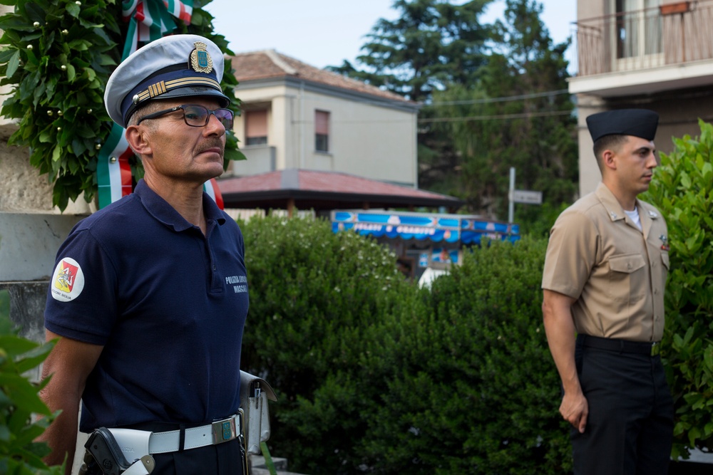 Festa della Repubblica: Marines and Sailors Participate in Wreath Laying Ceremony
