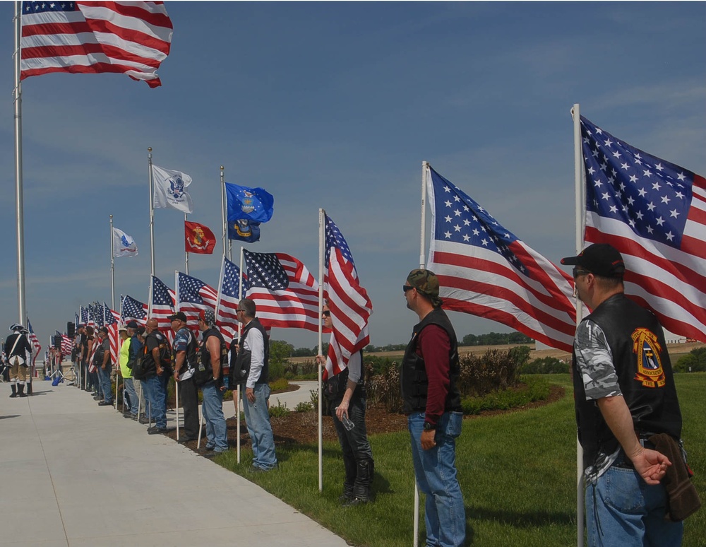 NWIHCS Memorial Day tributes shared with national cemetery