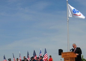 NWIHCS Memorial Day tributes shared with national cemetery