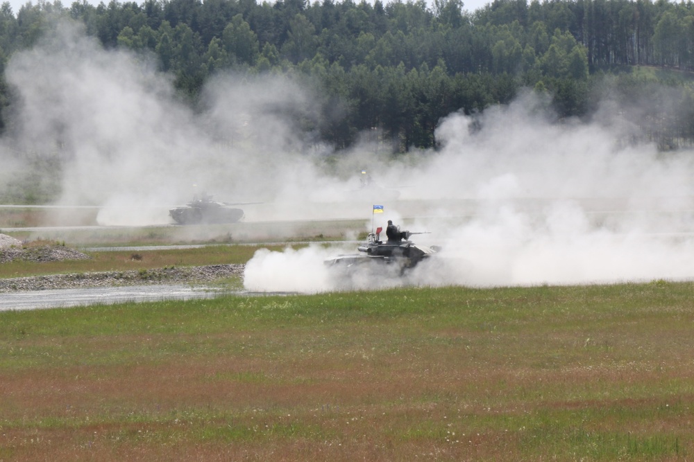 Ukrainian tanks conduct offensive operations lane, SETC 2018