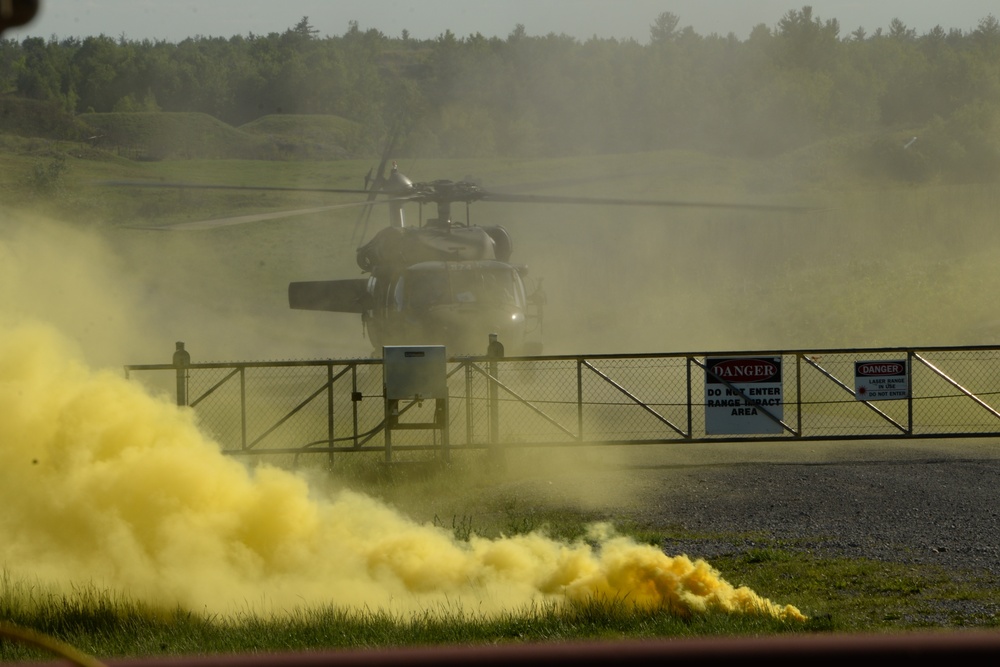 Soldiers from the 3-142 conduct Aerial Gunnery Training
