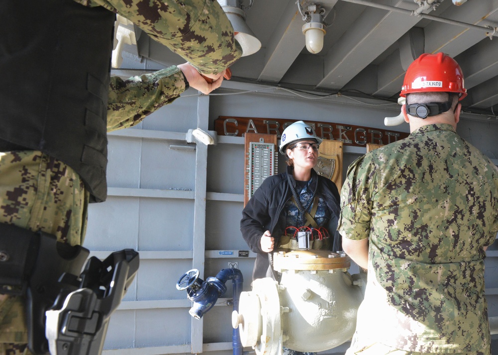 Sailors Conduct Security Drills