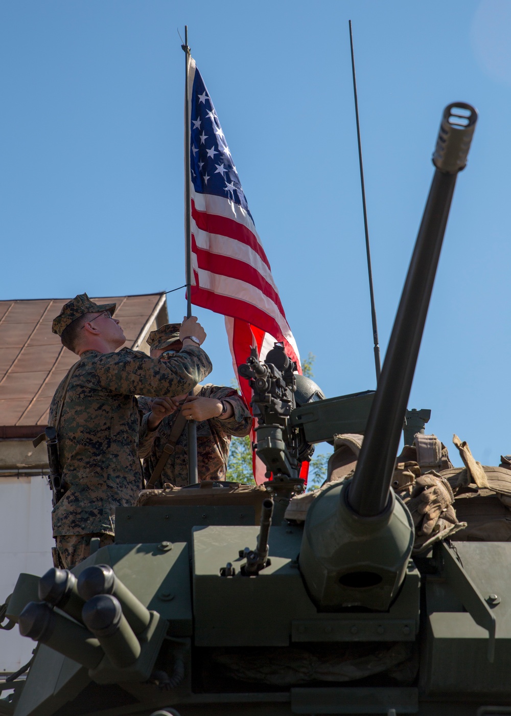 4th Lar Marines Interact With Latvian Locals During Saber Strike 18