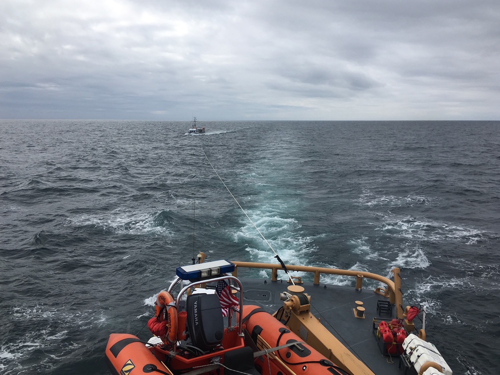 Coast Guard Cutter Naushon crew rescues 4 south of Shelikof Strait, Alaska