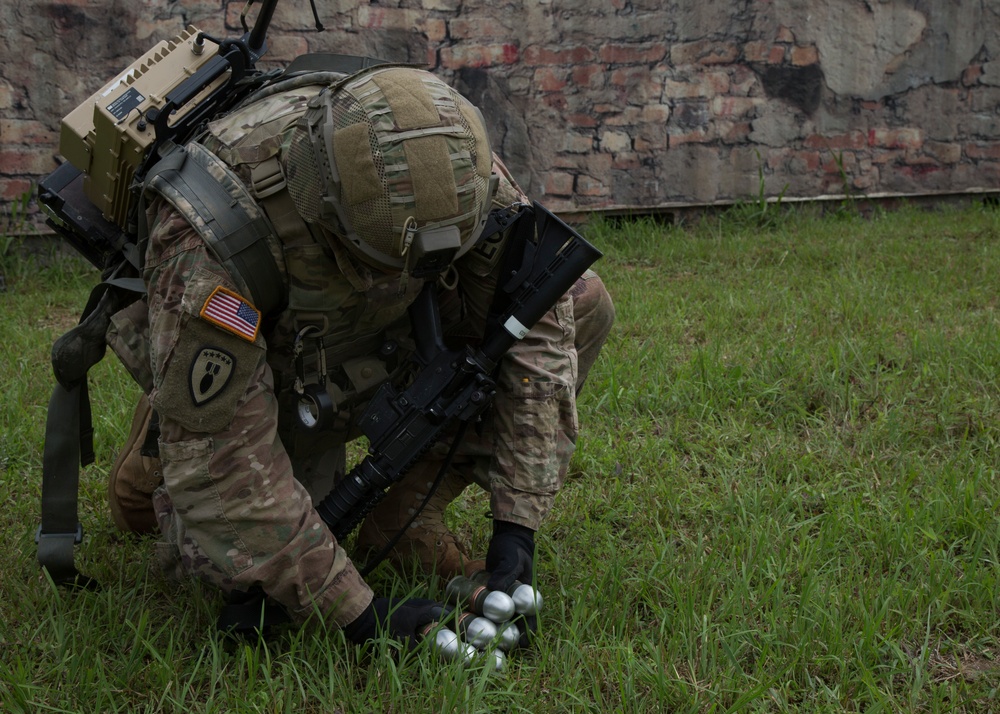 2018 U.S. Army Ordnance Crucible Explosive Ordnance Disposal (EOD) Team of the Year training event