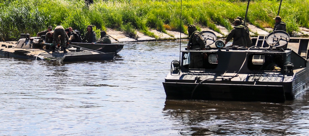 Soldiers make a splash in Poland