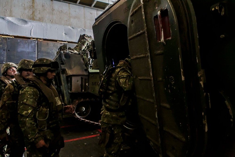 26th MEU Marines, Romanian Marines join forces during BALTOPS