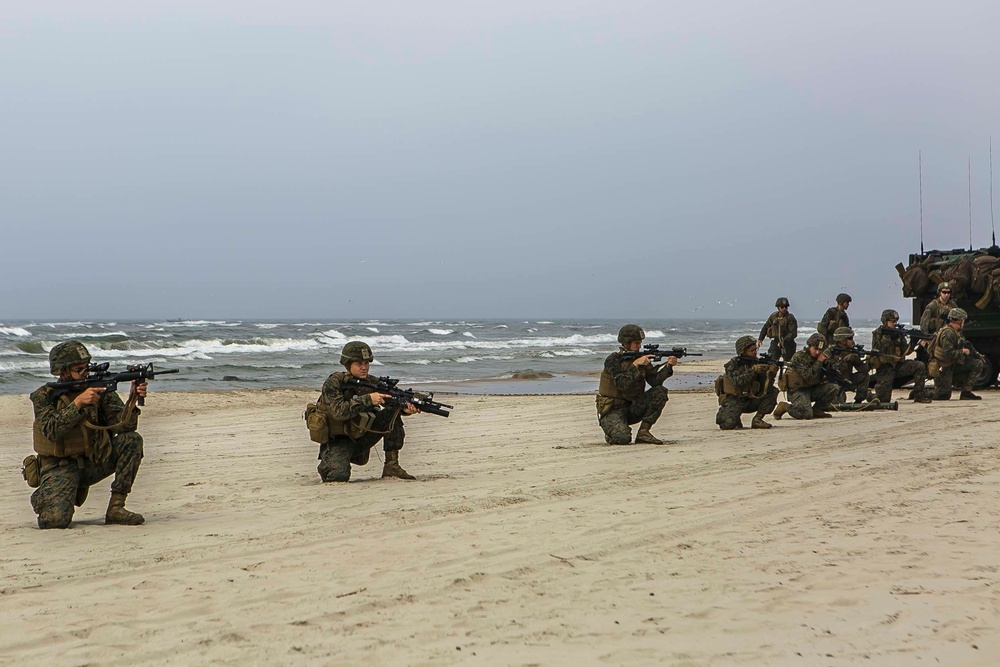 26th MEU Marines, Romanian Marines join forces during BALTOPS