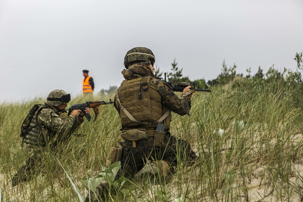 26th MEU Marines, Romanian Marines join forces during BALTOPS