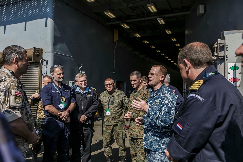 26th MEU, USS Oak Hill welcome distinguished visitors aboard
