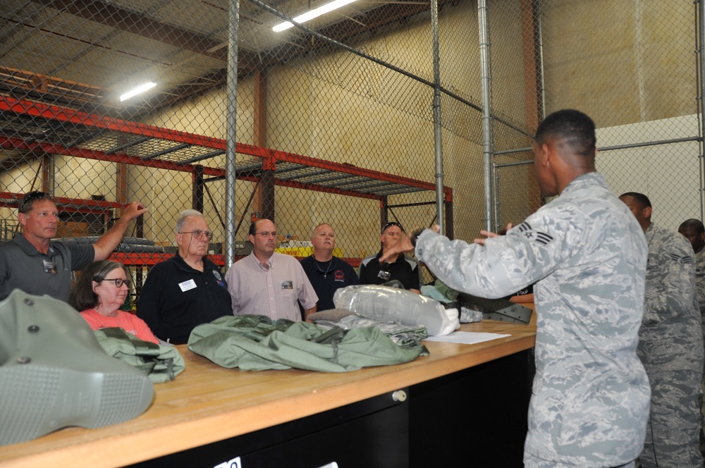 403d Wing gives employers glimpse of Reserve life