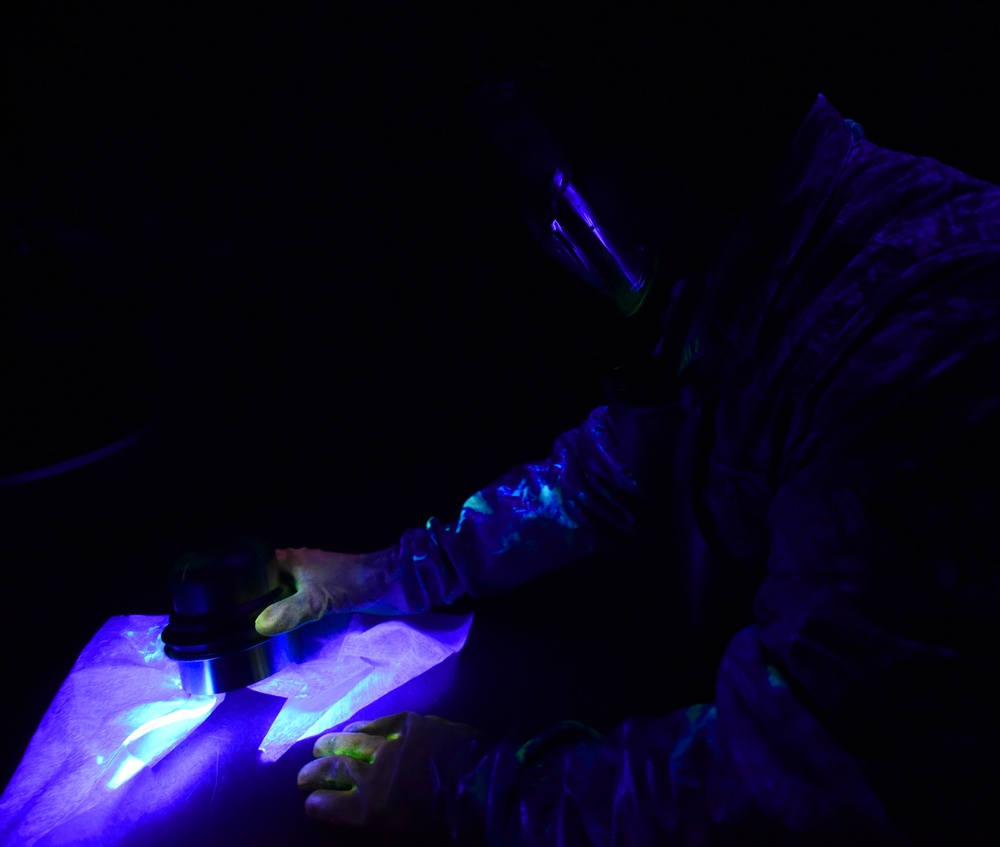 Airmen stop mission from slipping through cracks