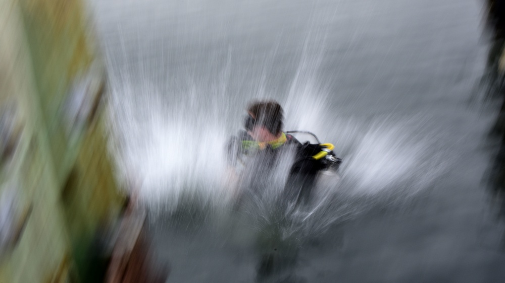 Coast Guard divers participate in Joint Exercise Black Drum