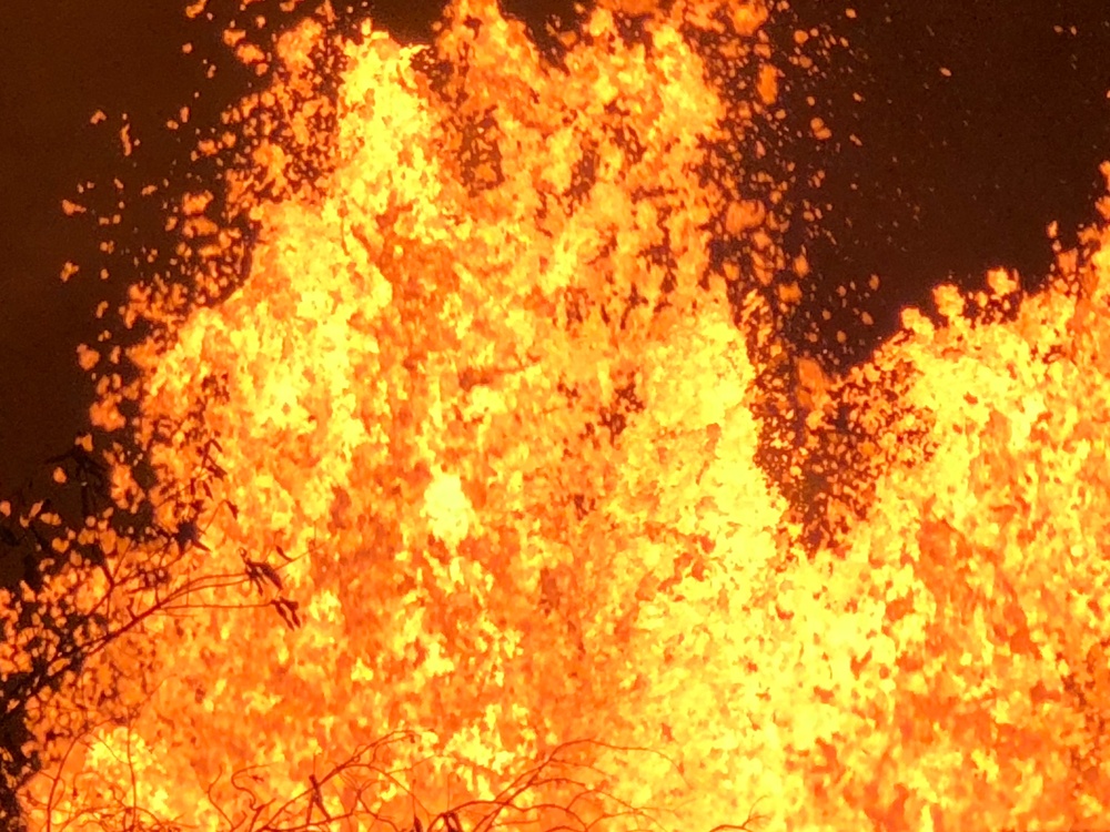Steady flow of lava from Puna fissures