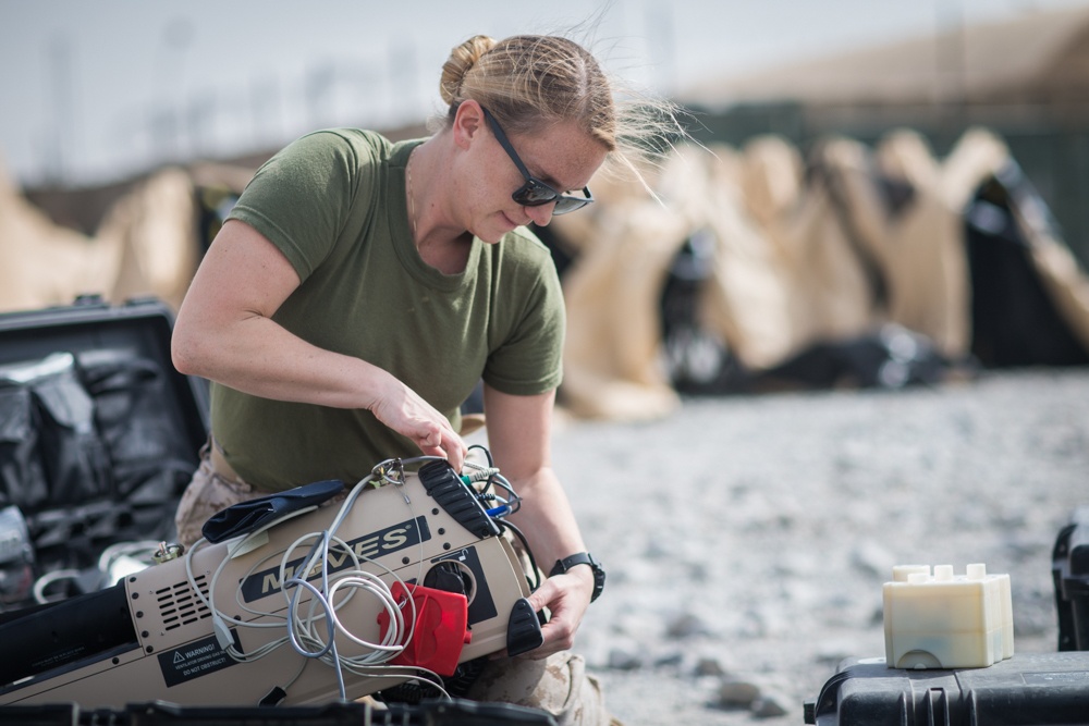 Nurses, Corpsmen take part in shock trauma drills