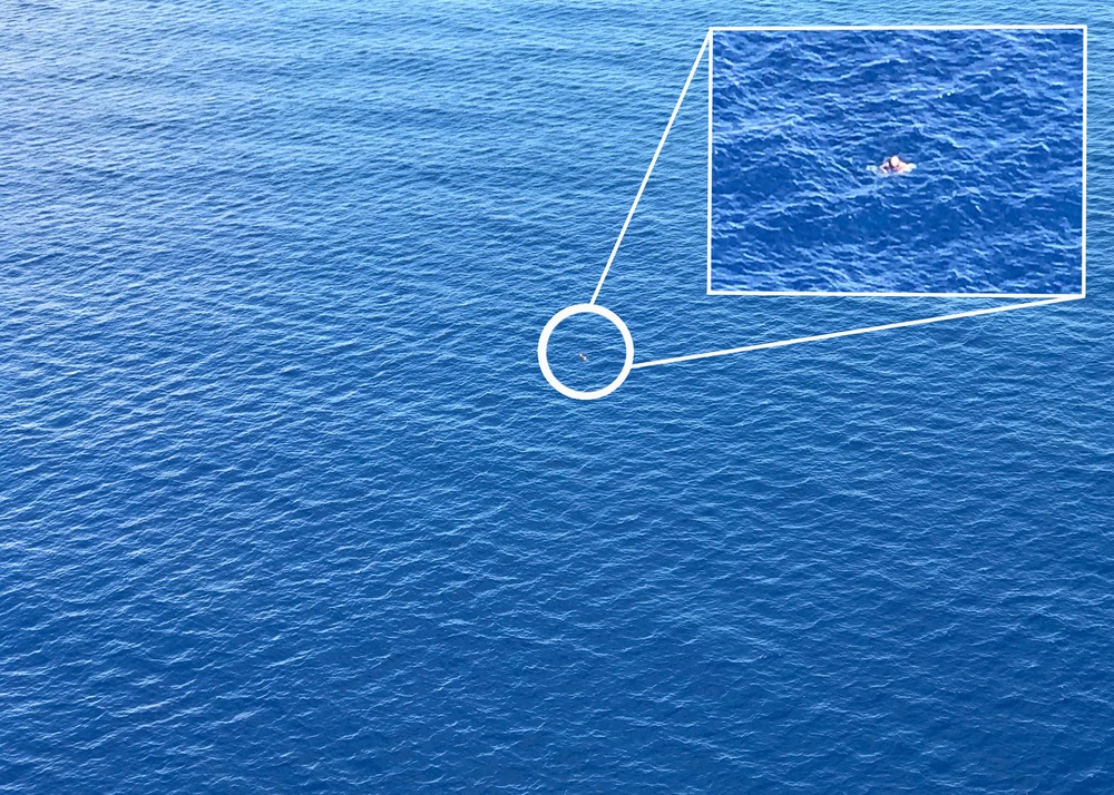 Coast Guard rescues 25-year-old man 5 miles east of Port Everglades