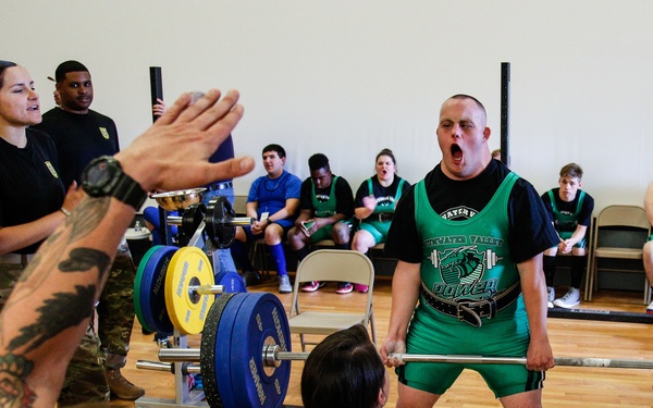 1st Special Forces Group (Airborne) Soldiers Host Washington State Special Olympics for Third Year