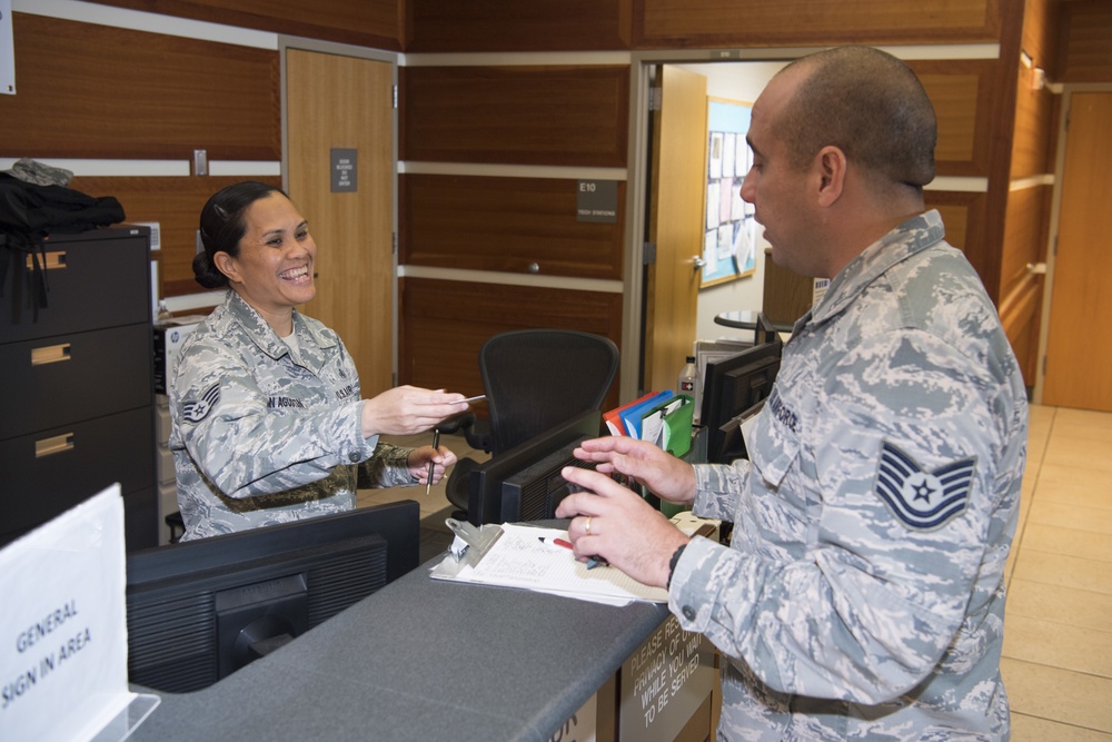 Guam Reservists provide medical services
