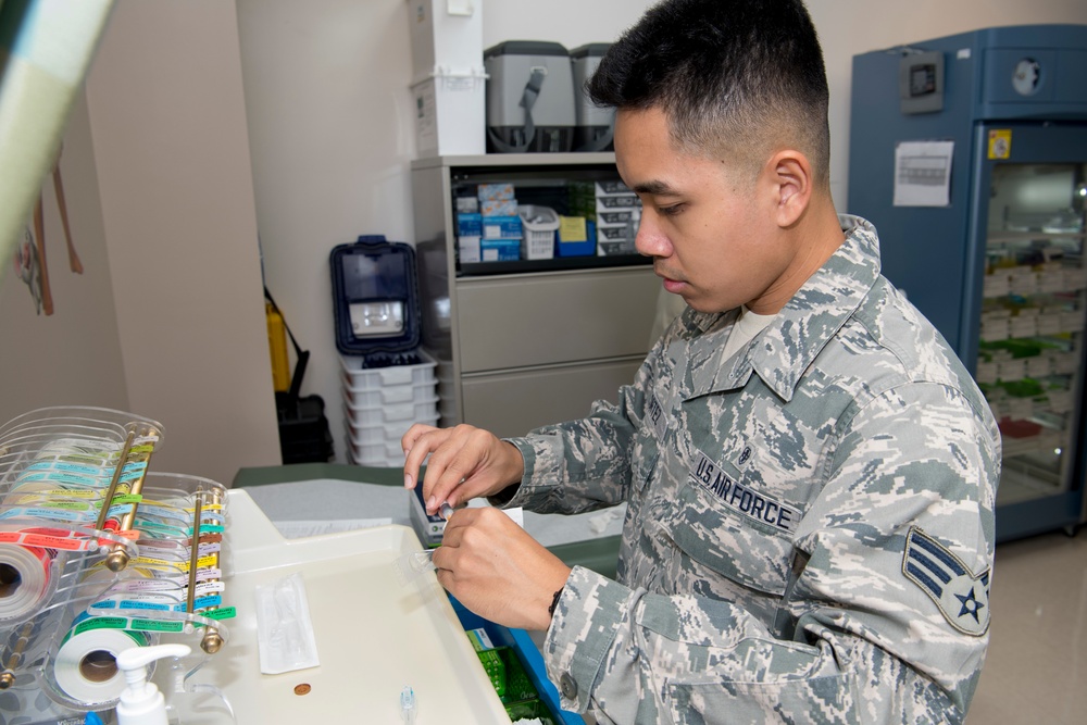 Guam Reservists provide medical services