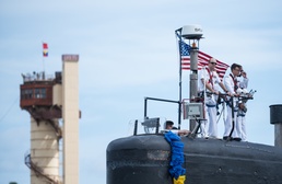 USS Columbia Returns Home from Deployment