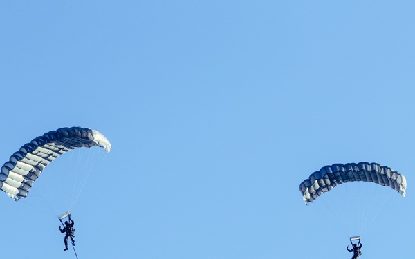 Polish Airborne gets their wings at Saber Strike 18