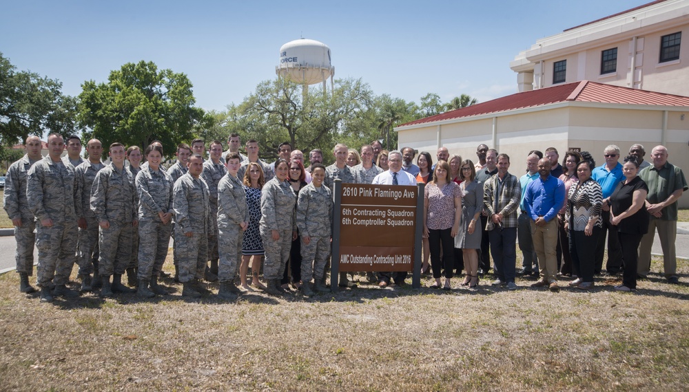 6th Contracting Squadron wins Air Force small business award