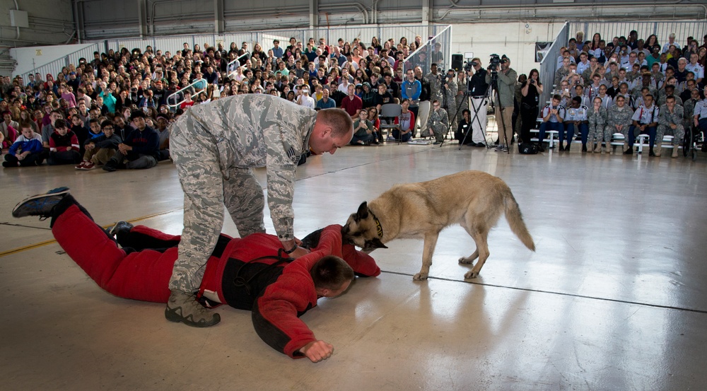 MacDill hosts largest Science, Technology, Engineering, Arts and Math Day