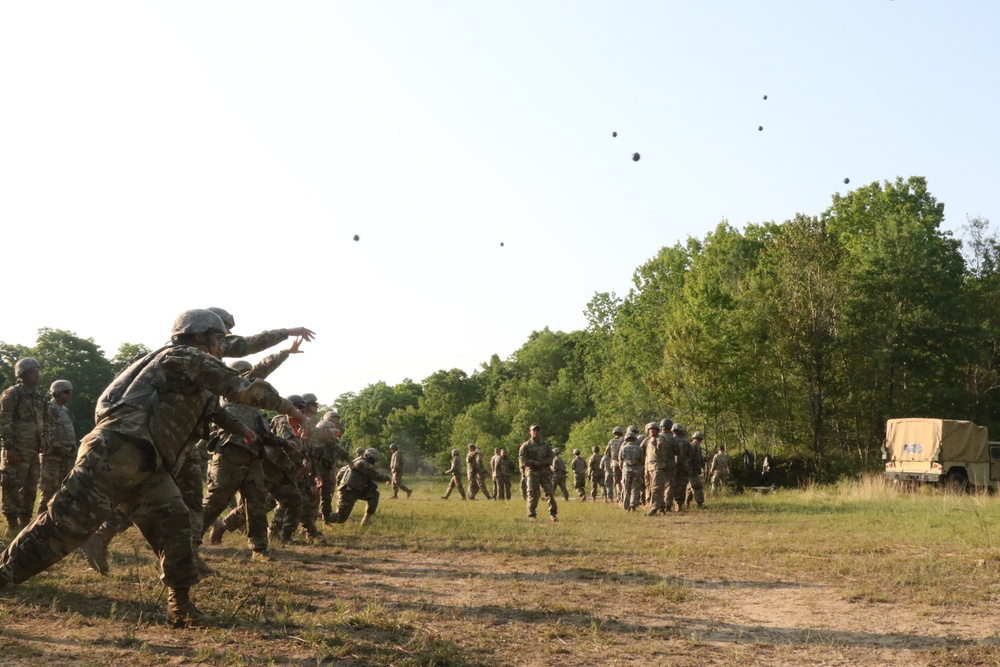 Soldiers from the 1463rd Conduct Grenade Training