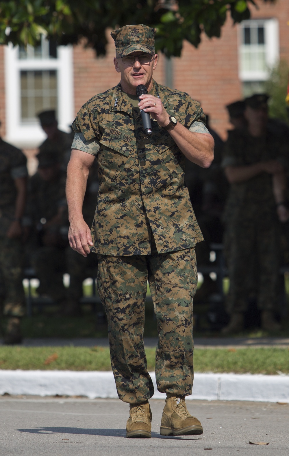 II MIG Change of Command