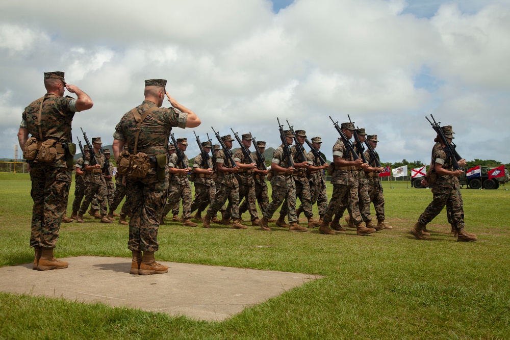 7th Communication Bn Change Of Command