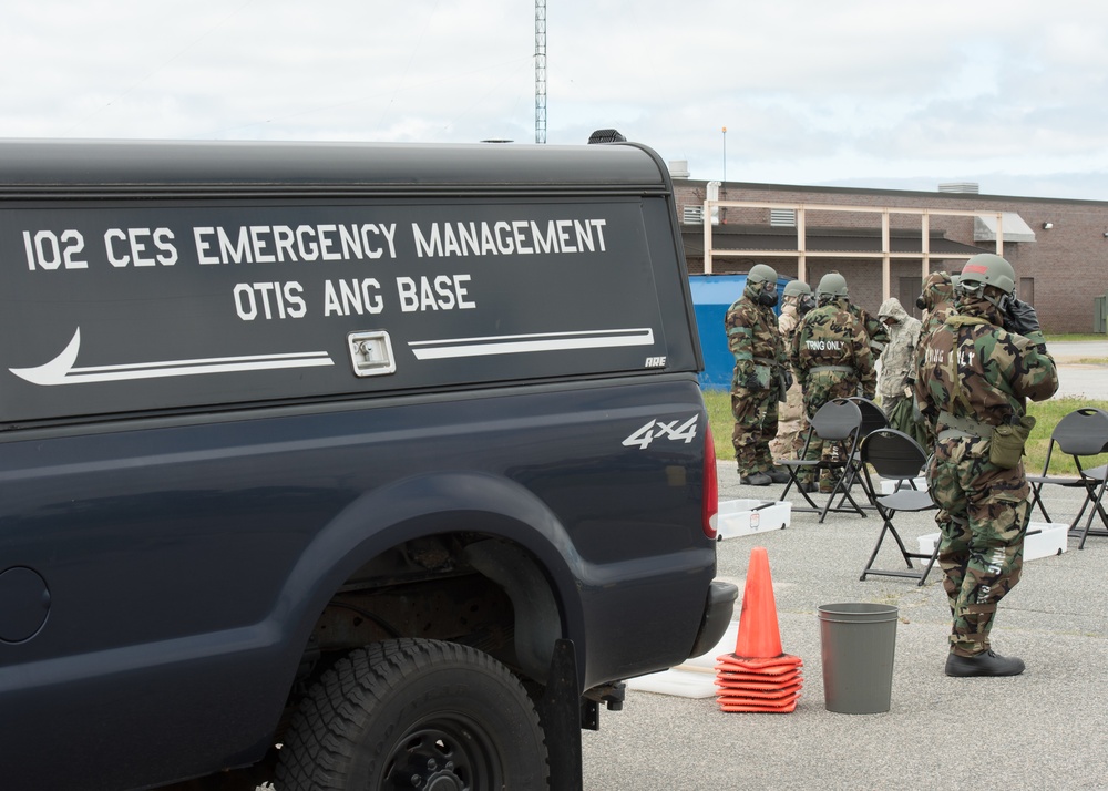 102nd Intelligence Wing conducts CBRNE Exercise