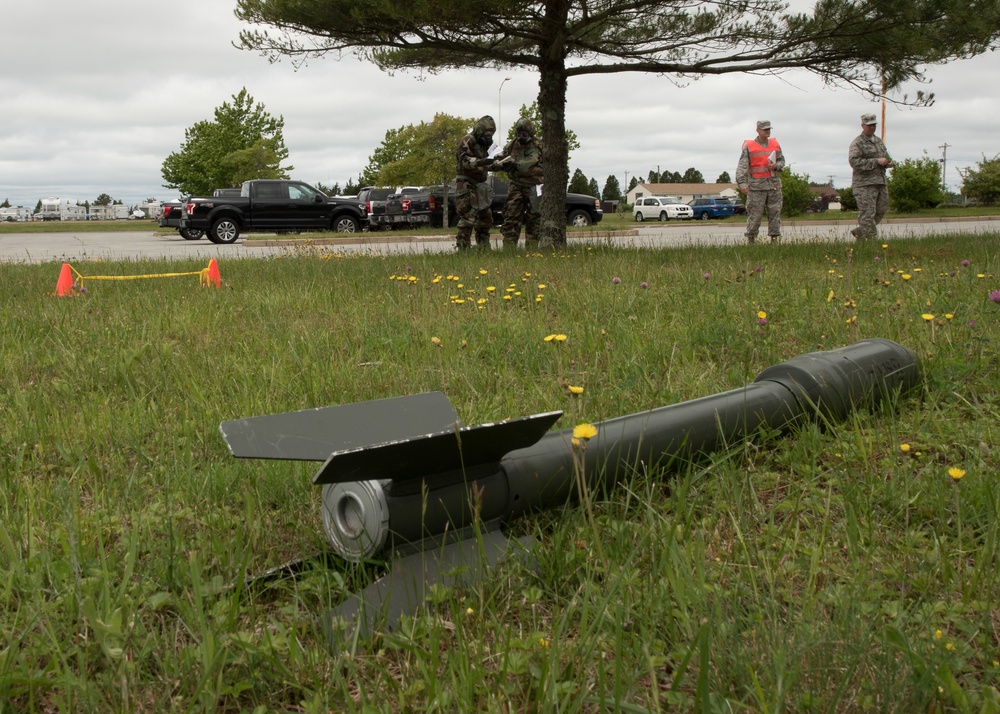 102nd Intelligence Wing conducts CBRNE Exercise