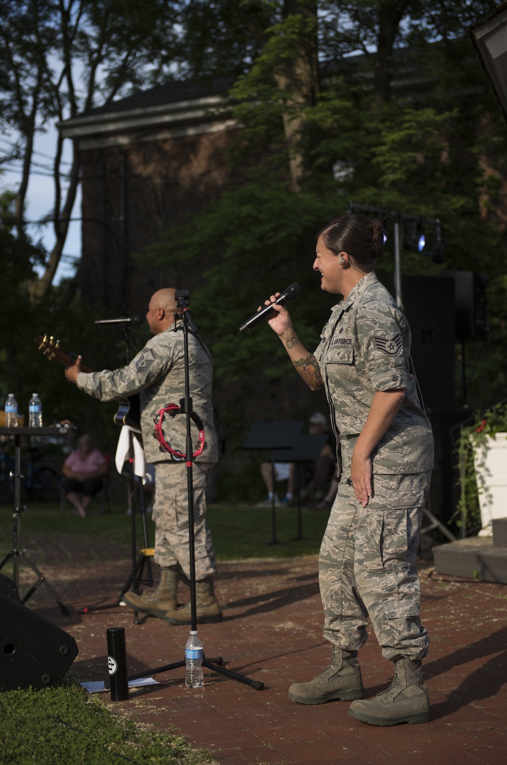 USAF Blue Aces Band performs in Lewiston, N.Y.