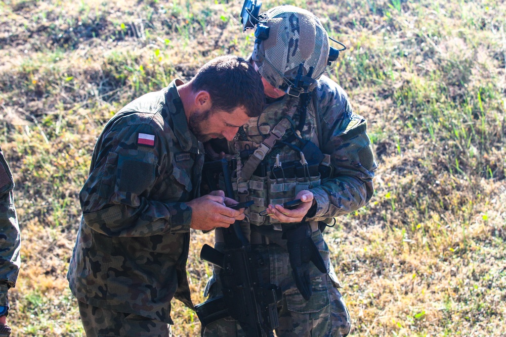 Spanish Long-Range Recon land for Saber Strike 18