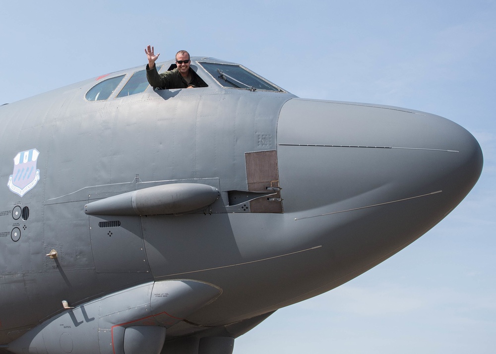 Col. Neuman's Final Flight