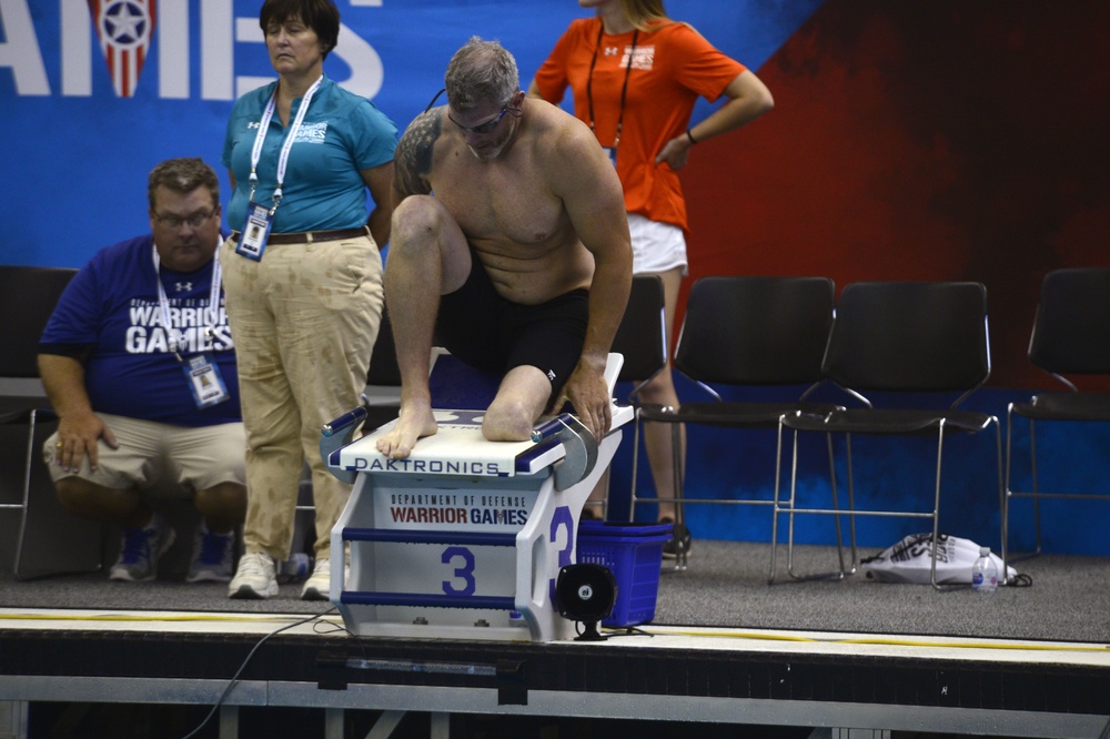 SOCOM takes part in the swimming competition at the 2018 Warrior Games