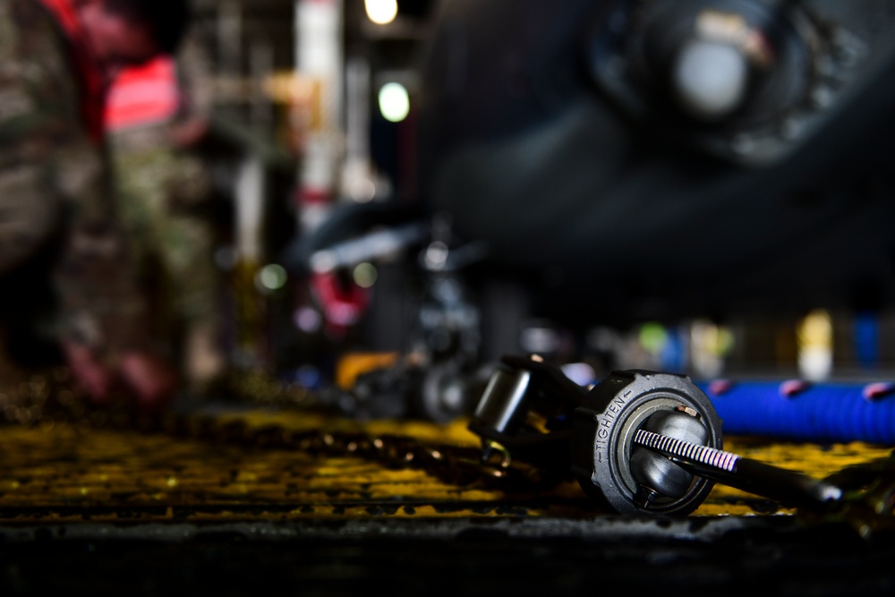 Ospreys arrive to Japan